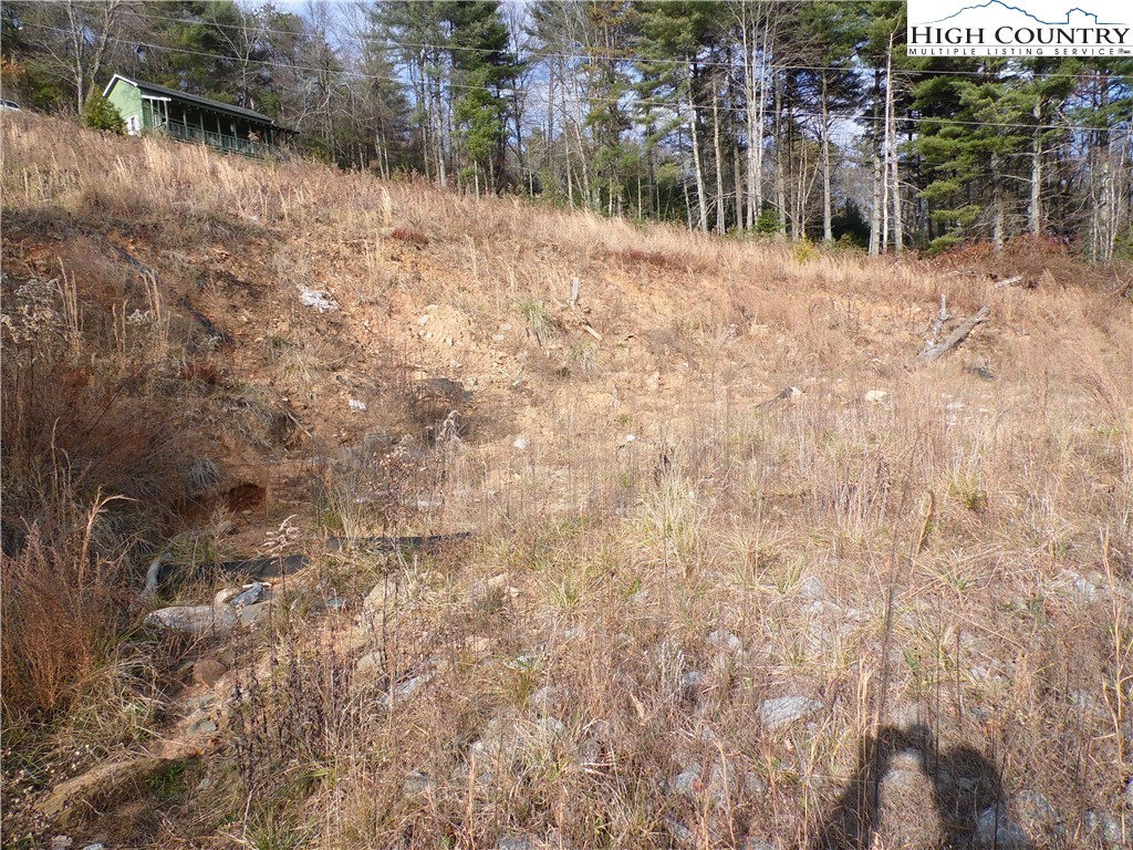4143 Mountain View Road Property Photo 9