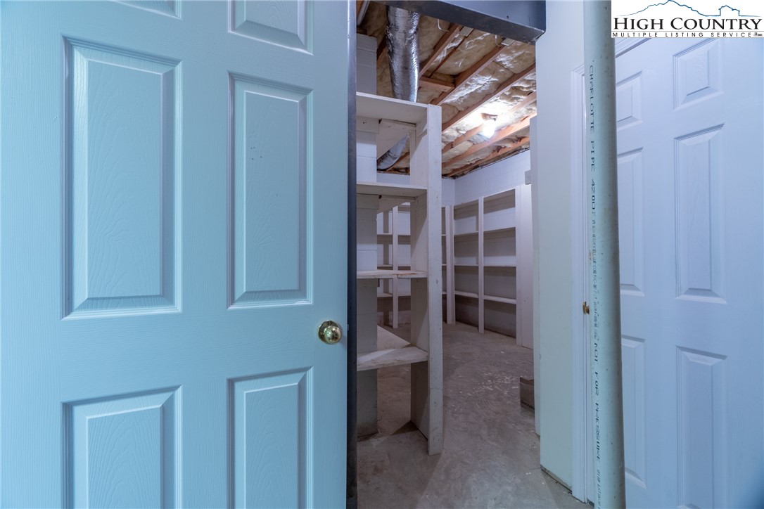 1013 Ne Turnberry Street Property Photo 18