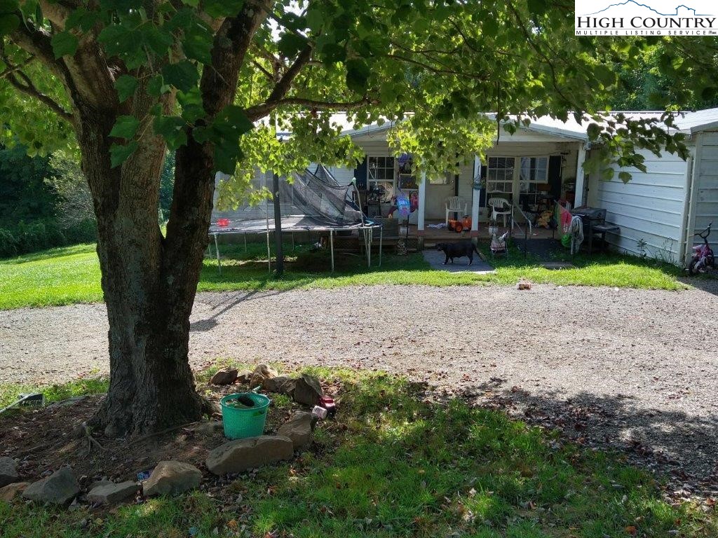 178 Joe Place Property Photo 1