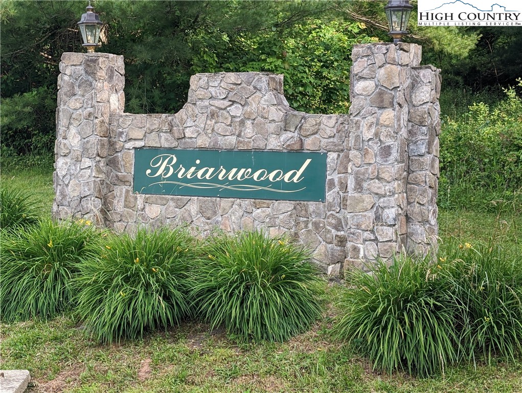 Lot 4 Briarwood Lane Property Photo 7