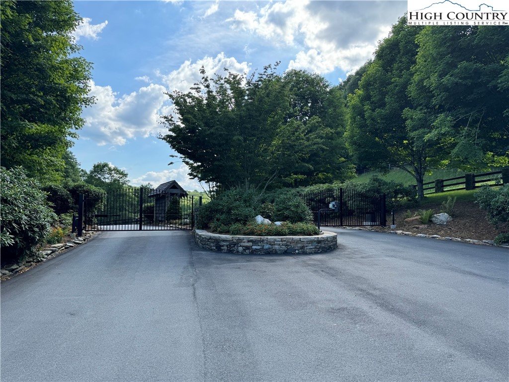 Tbd Churchhill Downs Property Photo 3