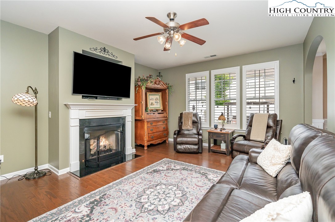 205 Park View Drive 205 Property Photo 7