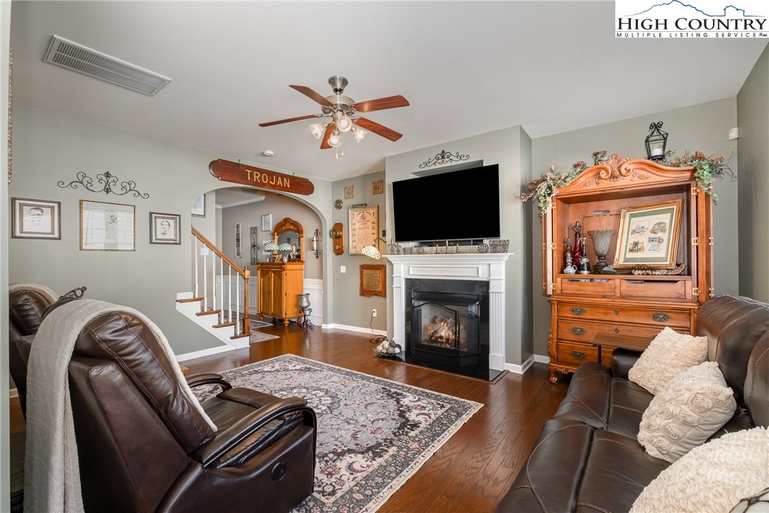 205 Park View Drive 205 Property Photo 8