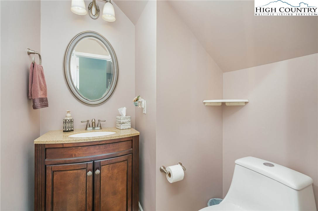 205 Park View Drive 205 Property Photo 16