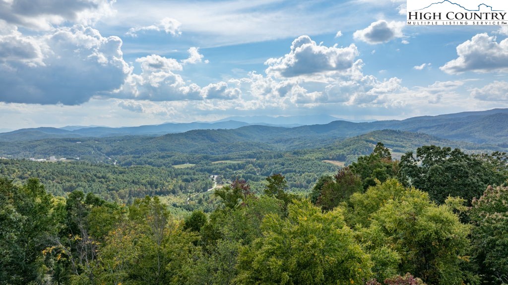 30 Summit View Parkway Property Photo 12