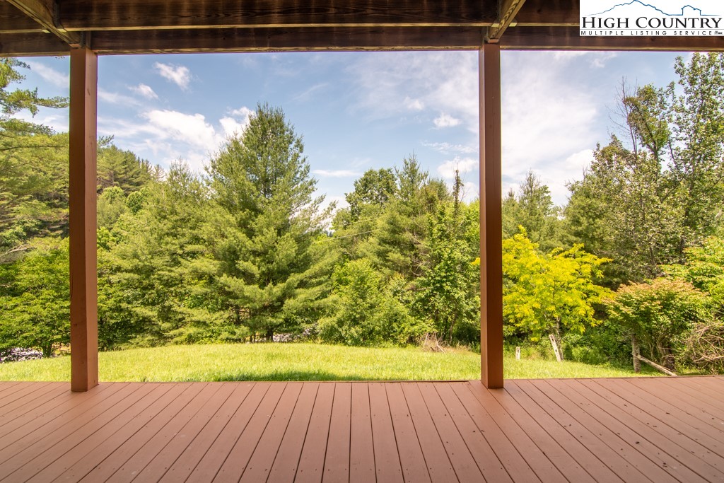 40 Yuri Lane Property Photo 28
