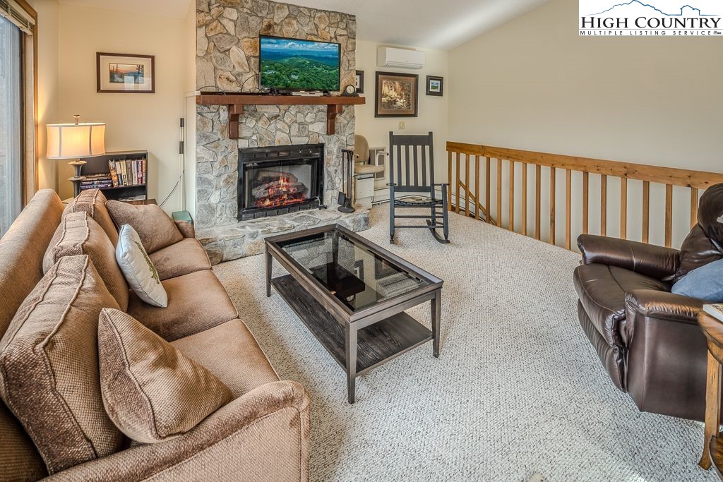 113 Aster Trail Property Photo 6