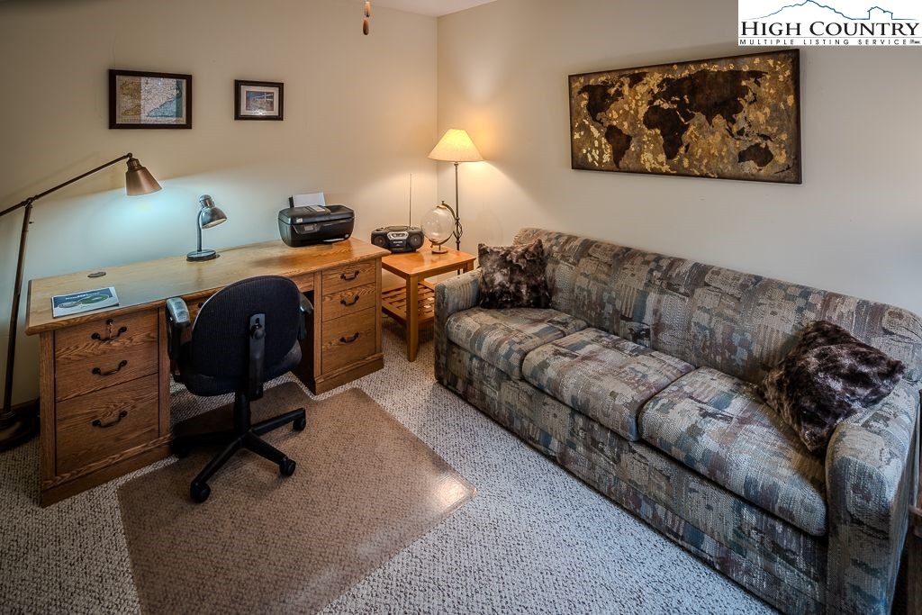 113 Aster Trail Property Photo 17