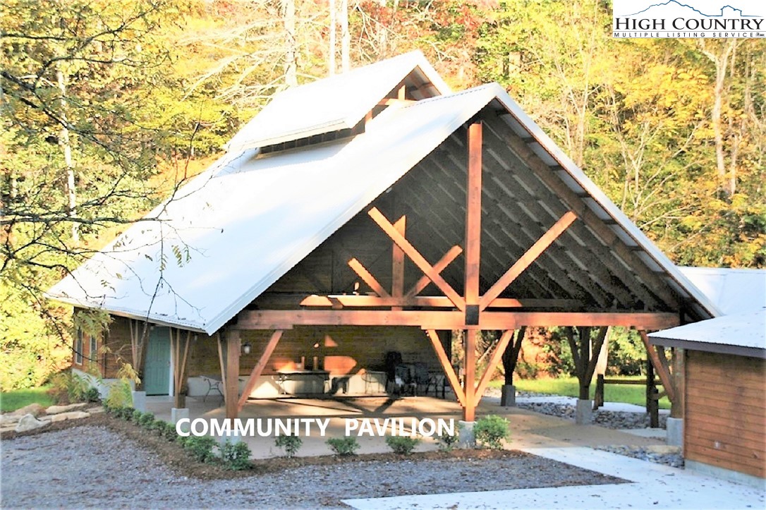 71 Elk Horn Road Property Photo 9