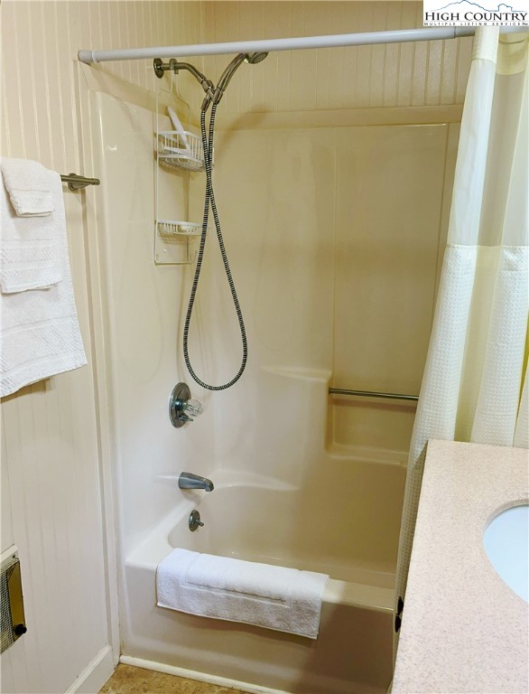 2259 Grassy Creek Road Property Photo 8