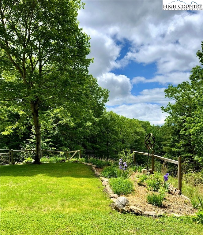 2259 Grassy Creek Road Property Photo 17