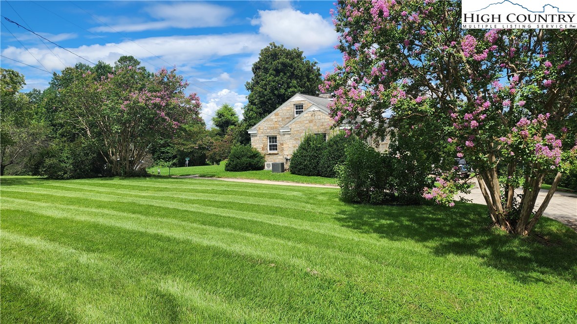 112 Ne Bleynat Street Property Photo 4