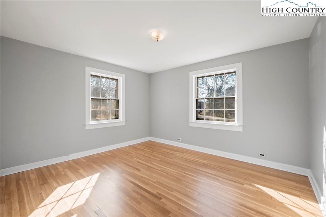 112 Ne Bleynat Street Property Photo 24