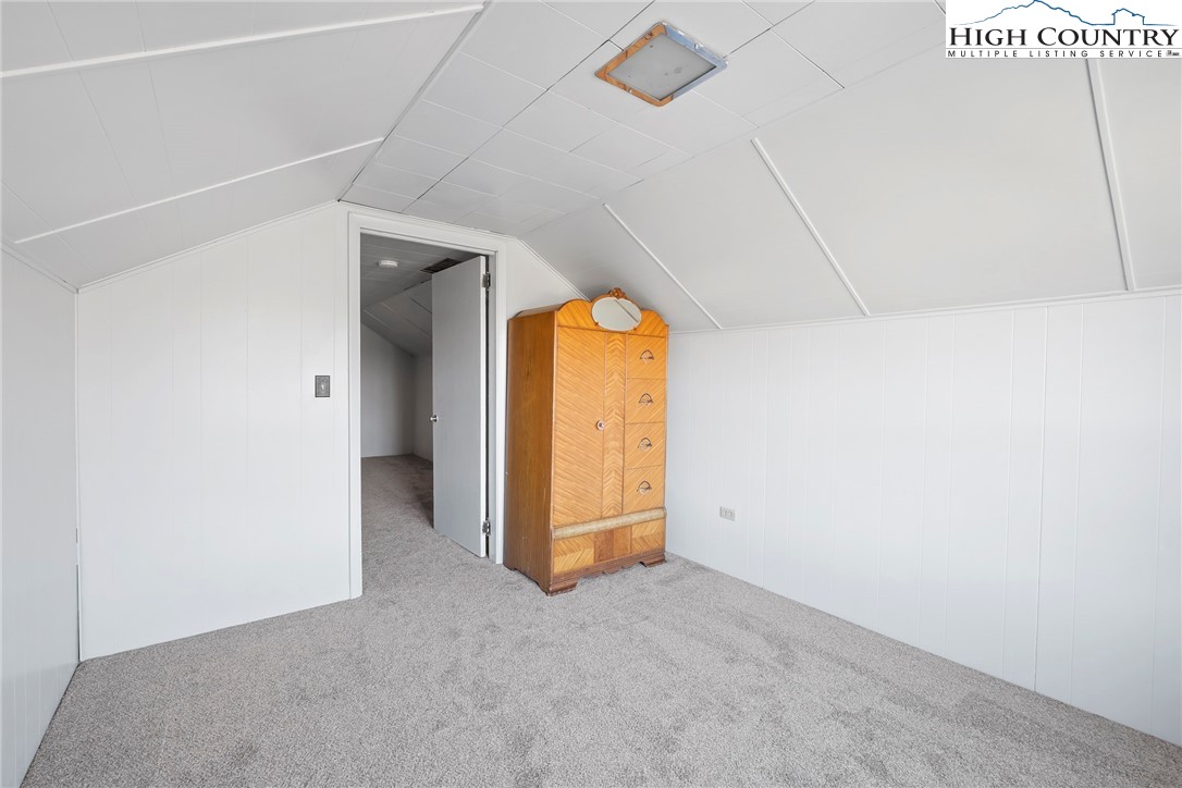 112 Ne Bleynat Street Property Photo 38