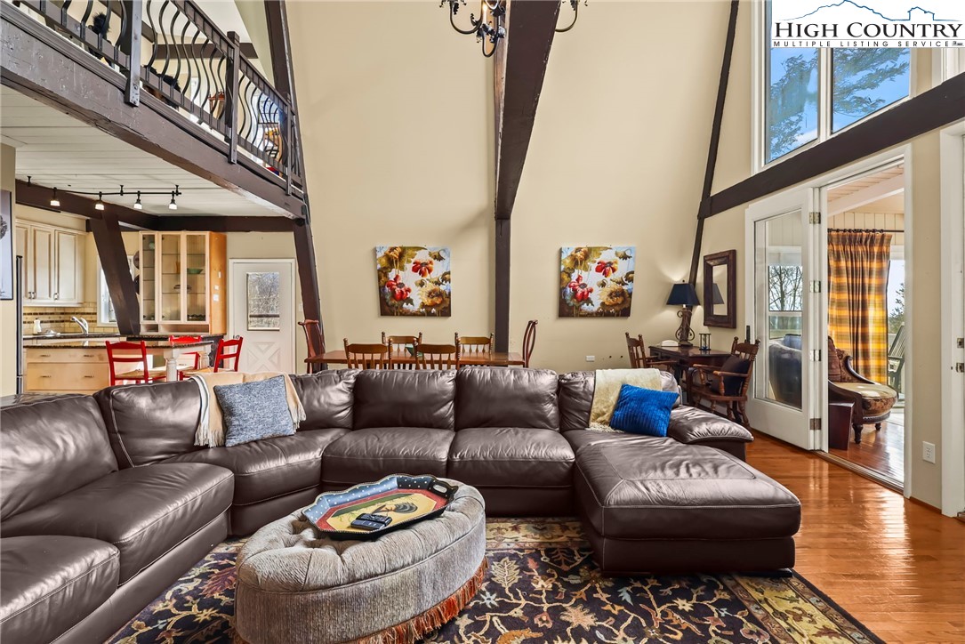 207 Pinnacle Ridge Road Property Photo 10