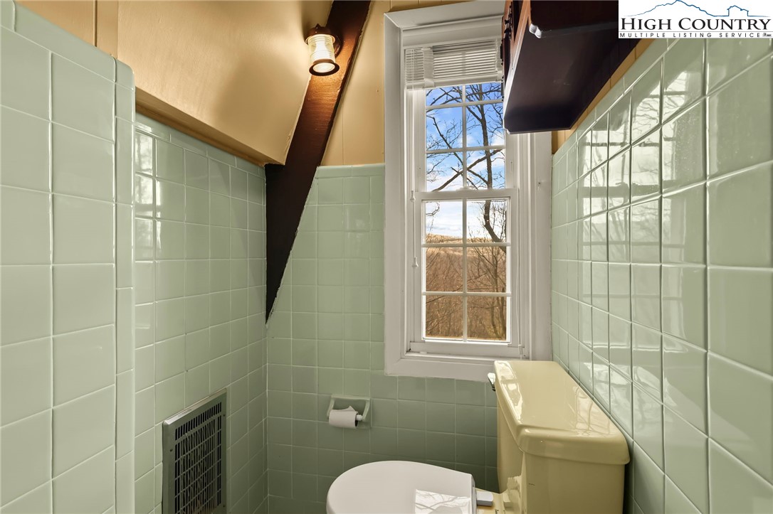 207 Pinnacle Ridge Road Property Photo 42