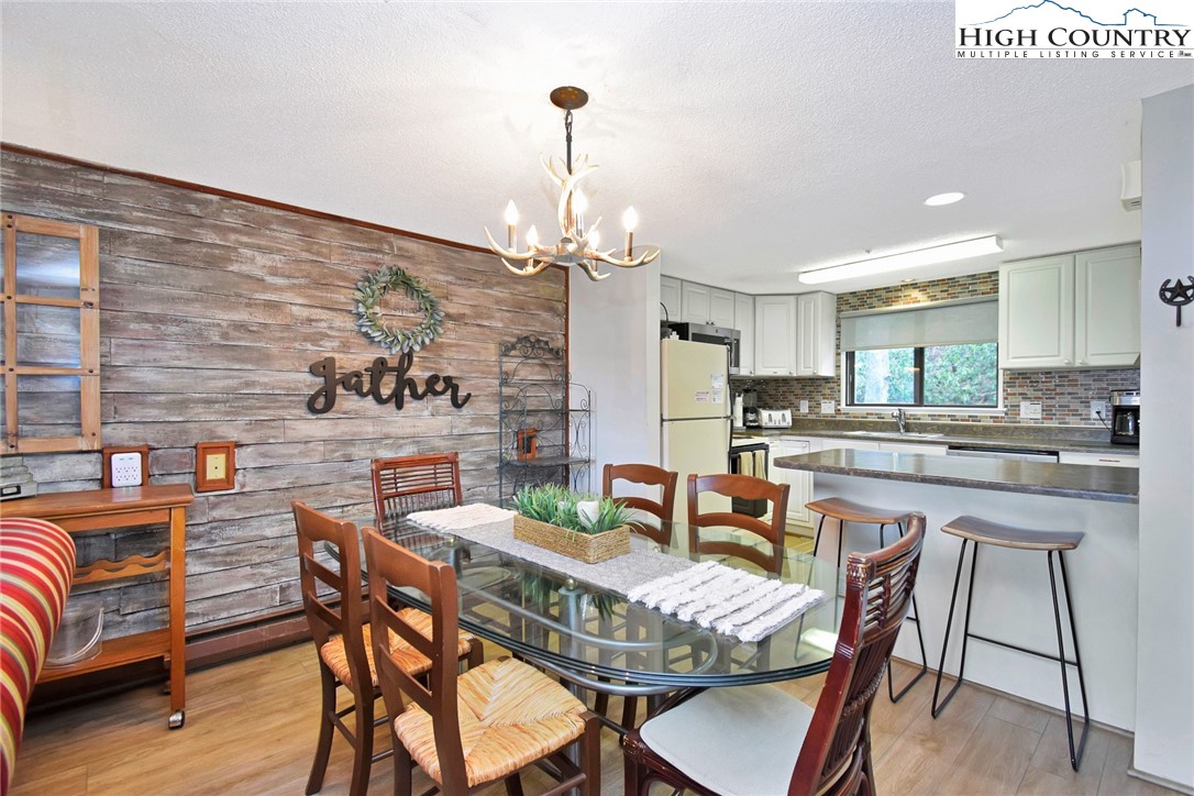 1040 Sugar Mountain Drive D21 Property Photo 10