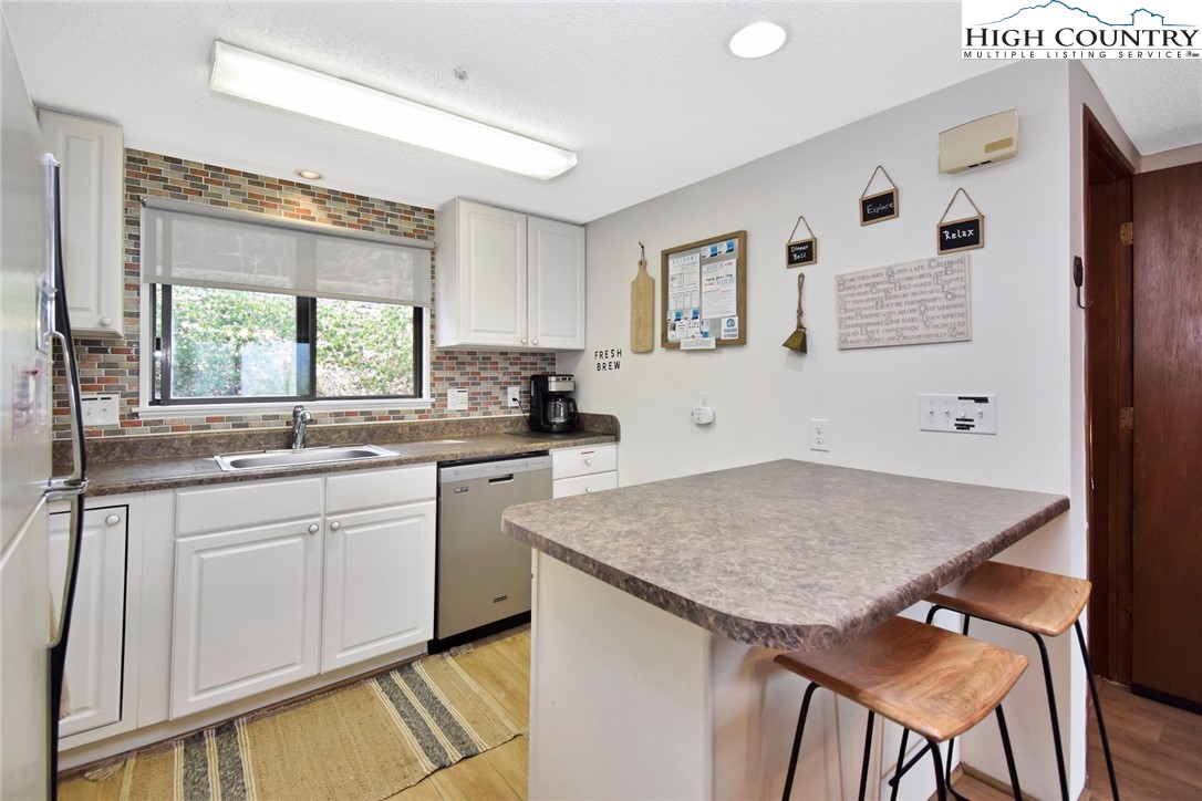 1040 Sugar Mountain Drive D21 Property Photo 12