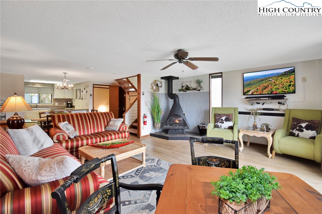 1040 Sugar Mountain Drive D21 Property Photo 17