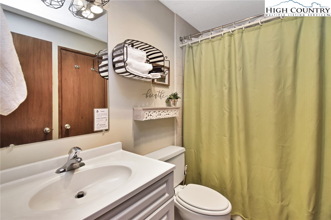 1040 Sugar Mountain Drive D21 Property Photo 21