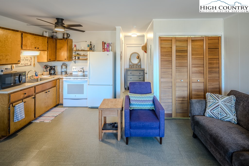 270 Elk Hill Drive Property Photo 43