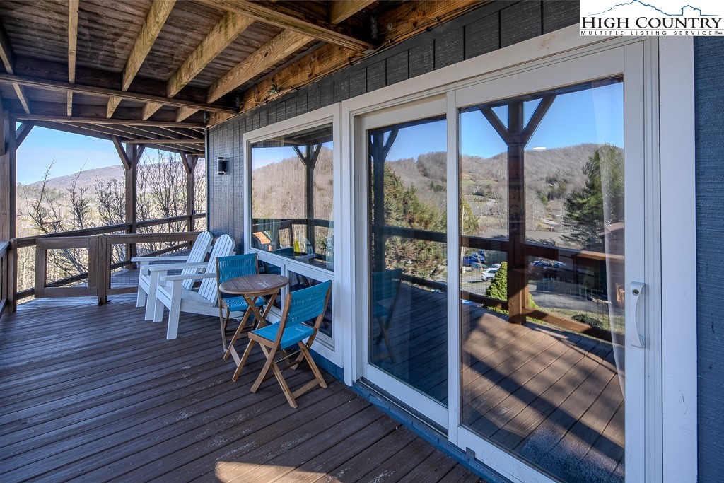 270 Elk Hill Drive Property Photo 47