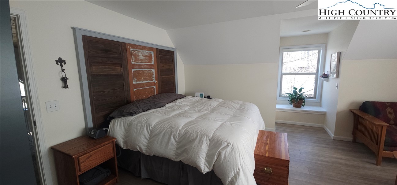 914 Balsam Drive Property Photo 14
