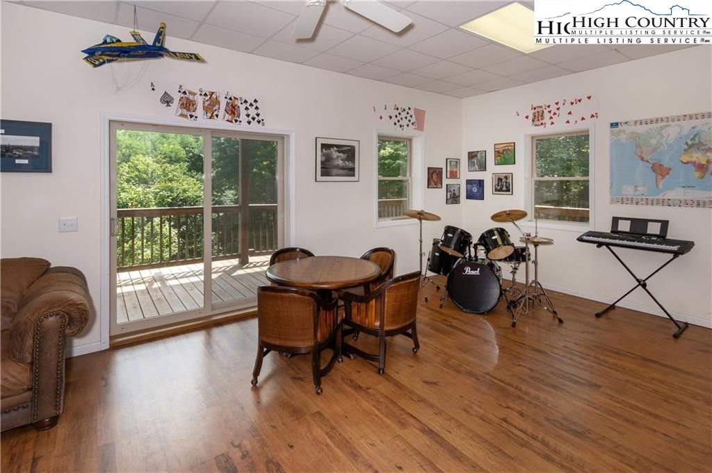 914 Balsam Drive Property Photo 23