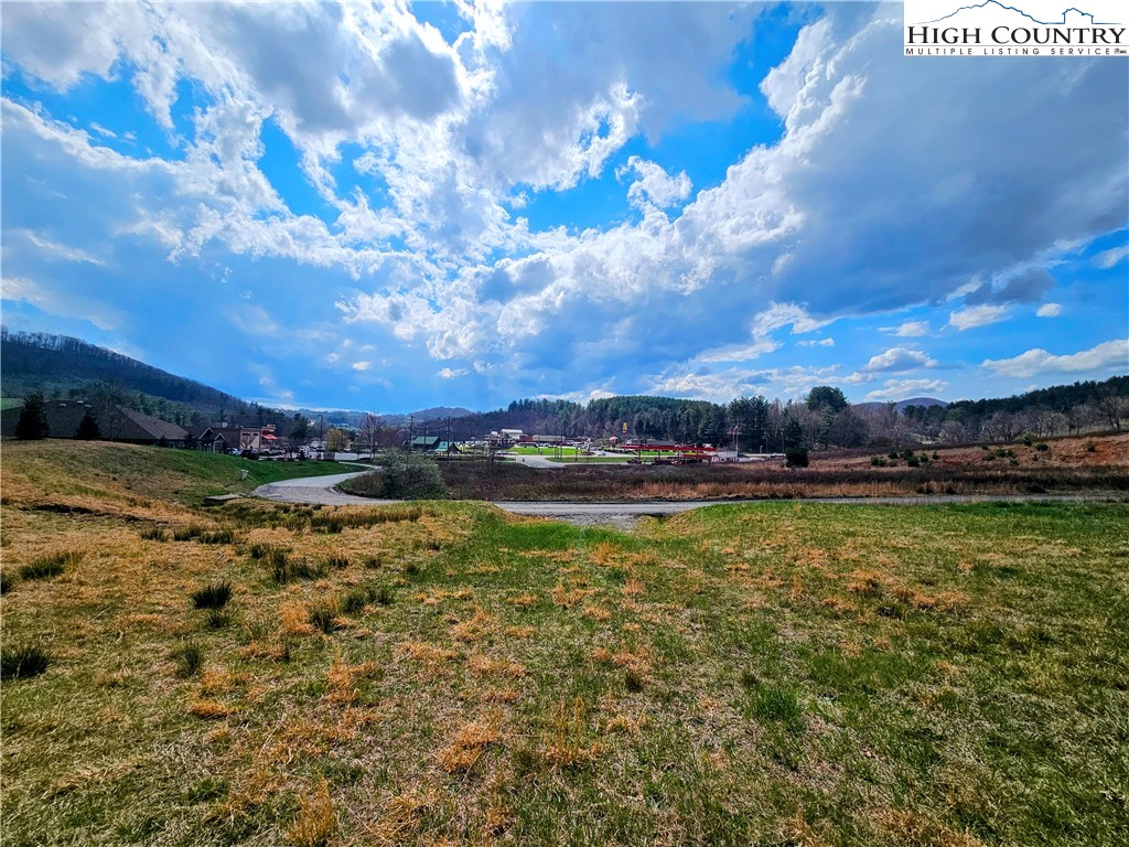 Tbd Crescent Dr Property Photo 5
