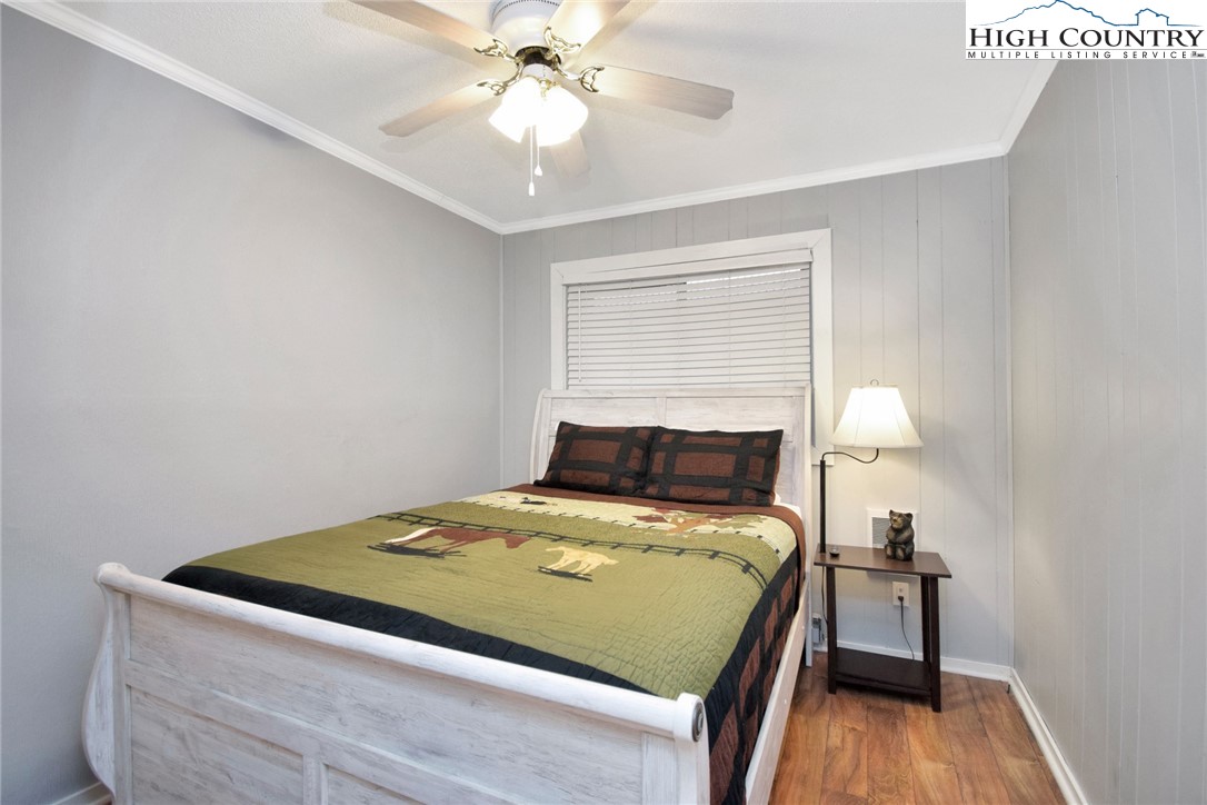 301 Pinnacle Inn Road 3130 Property Photo 11