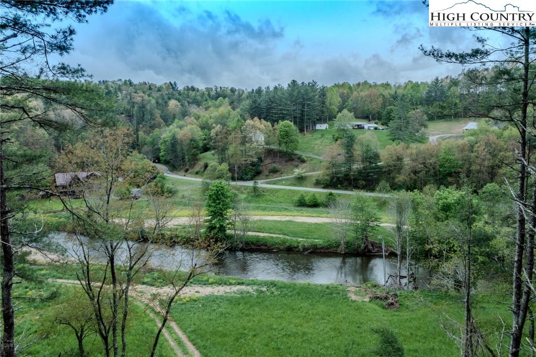 281 New River Farms Road Property Photo 50