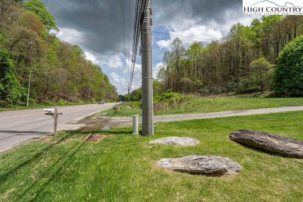 2137 Nc Highway 105 Property Photo 7