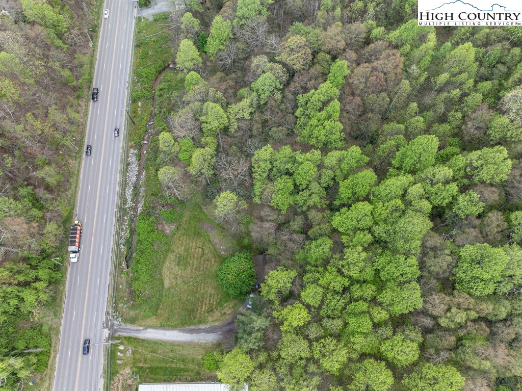 2137 Nc Highway 105 Property Photo 14