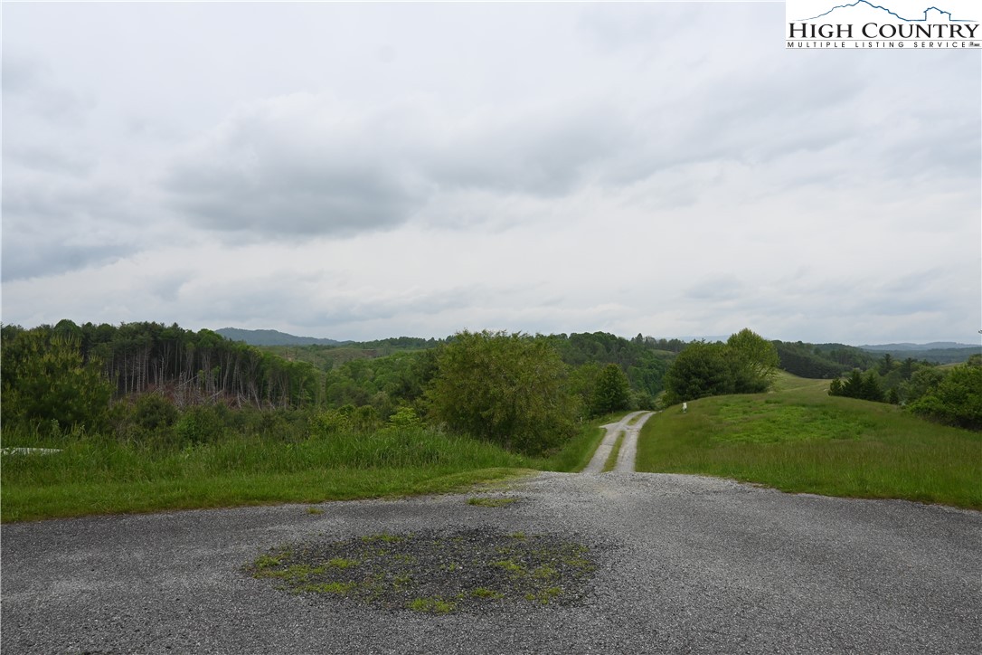 102 Tielcroft Road Property Photo 17