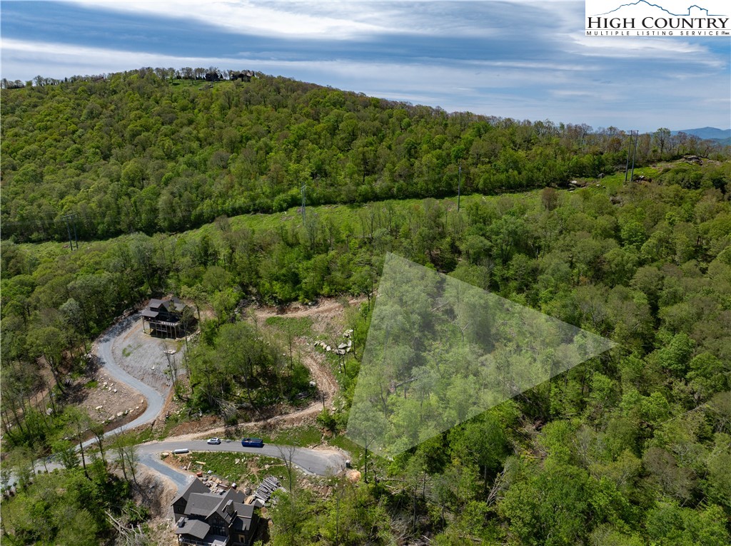 Es76 Lands End Trail Property Photo 13