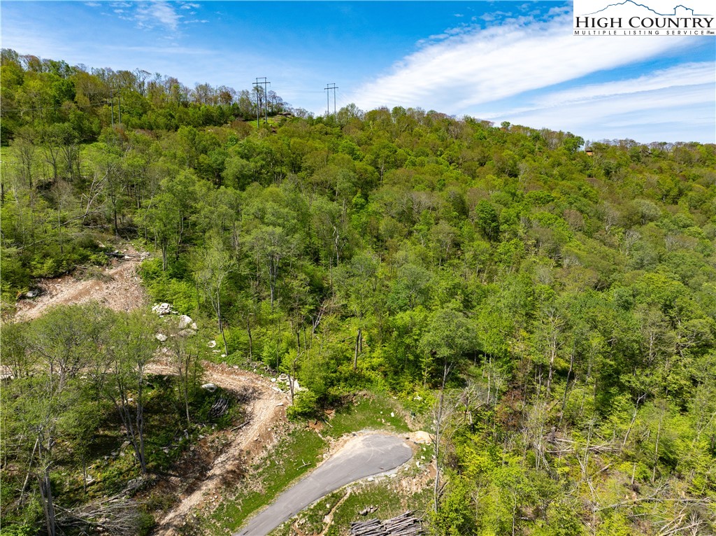 Es76 Lands End Trail Property Photo 14