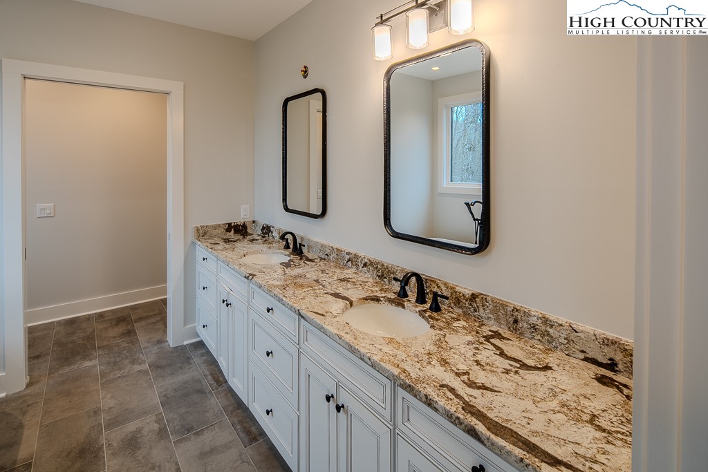 602 Ridge Run Property Photo 15