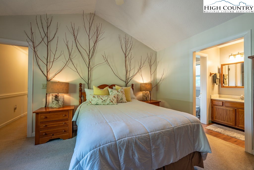 1528 Bairds Creek Road Property Photo 14