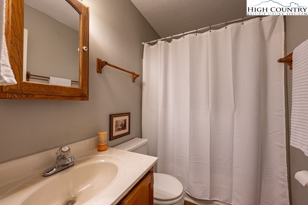 1528 Bairds Creek Road Property Photo 22
