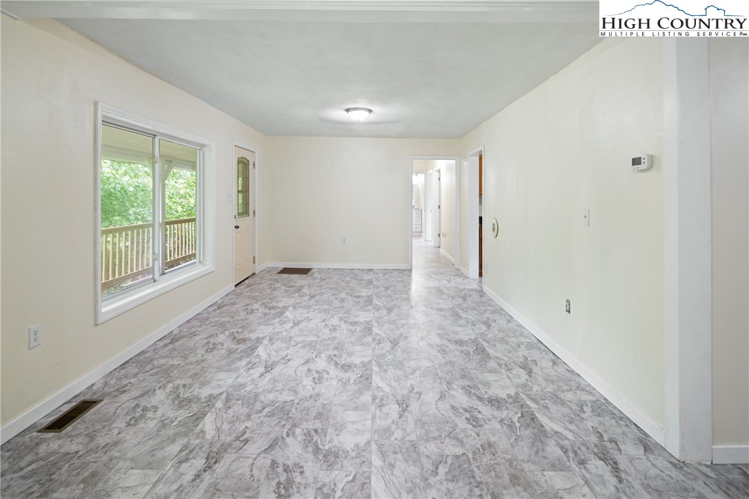 1227 Poga Road Property Photo 3