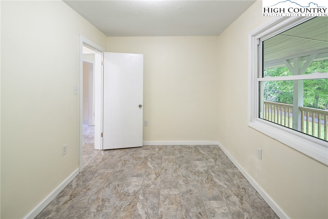 1227 Poga Road Property Photo 10