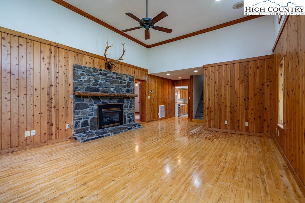 175 Roaring Fork Road Property Photo 10
