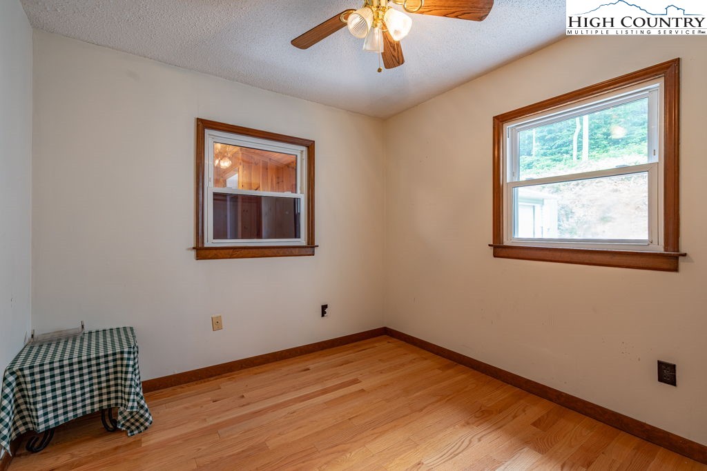 175 Roaring Fork Road Property Photo 12