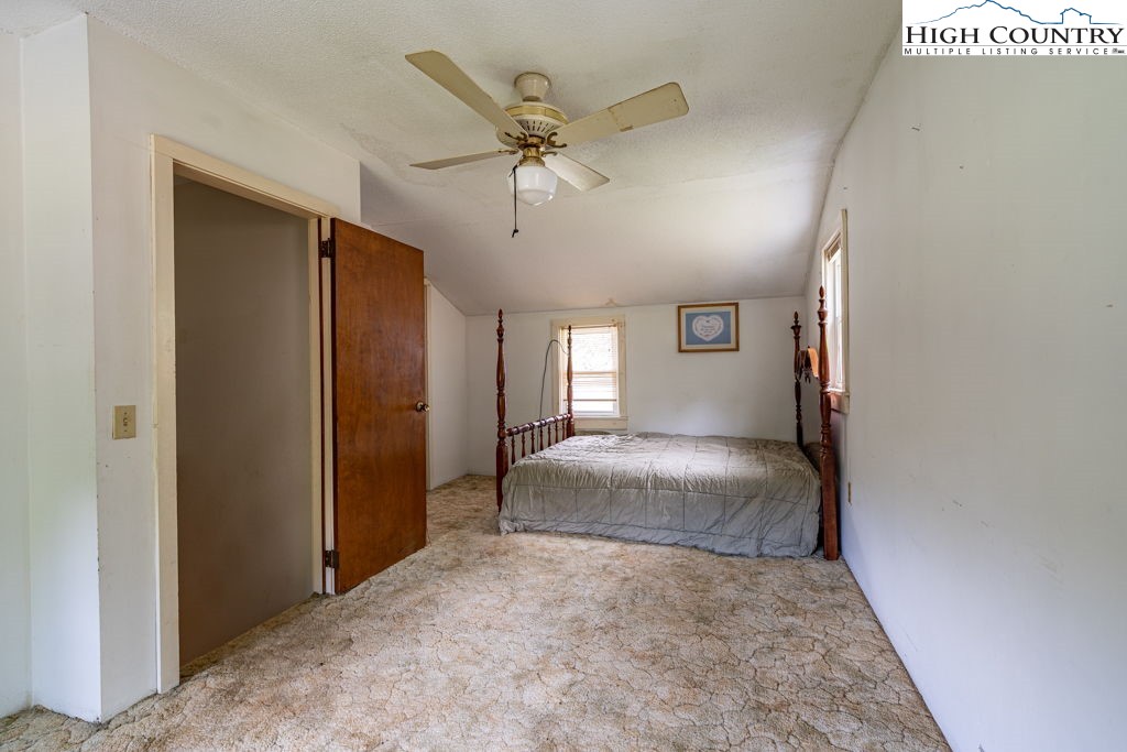 175 Roaring Fork Road Property Photo 16