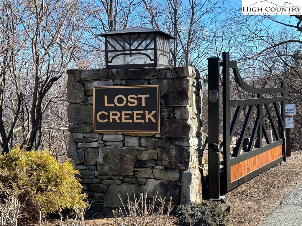 R49,50/ 51 Hemlock Ridge Road Property Photo 4