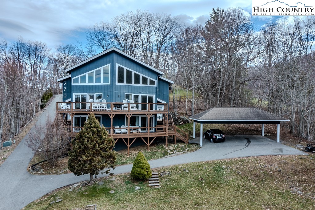 270 Elk Hill Drive Property Photo 3