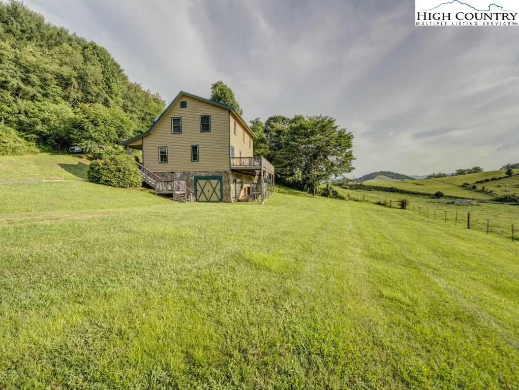 1212 Dry Hill Road Property Photo 12
