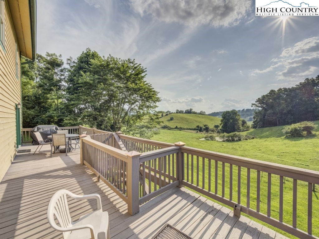 1212 Dry Hill Road Property Photo 15