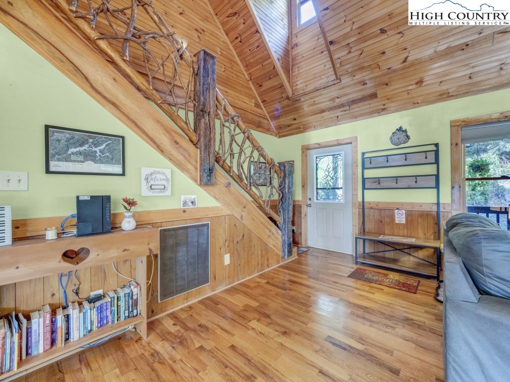 1212 Dry Hill Road Property Photo 18