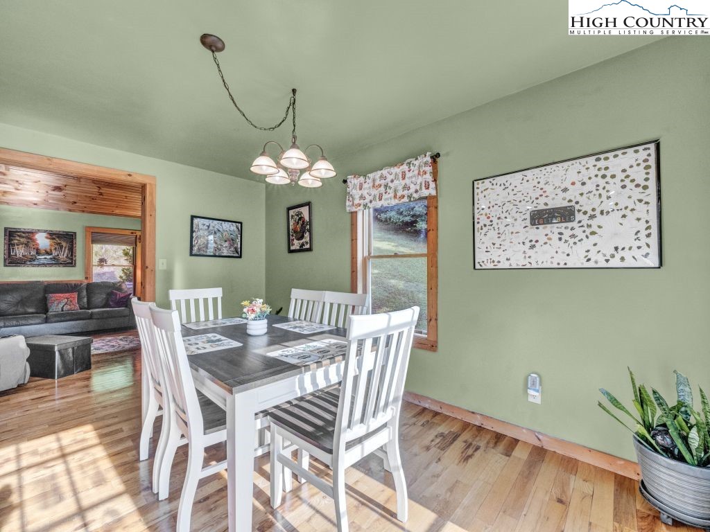 1212 Dry Hill Road Property Photo 23